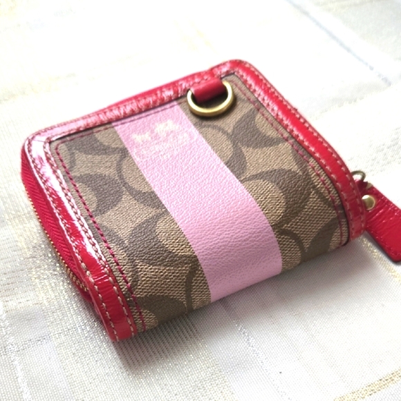 Coach Heritage Khaki Pink Stripe Wallet - Picture 8 of 16